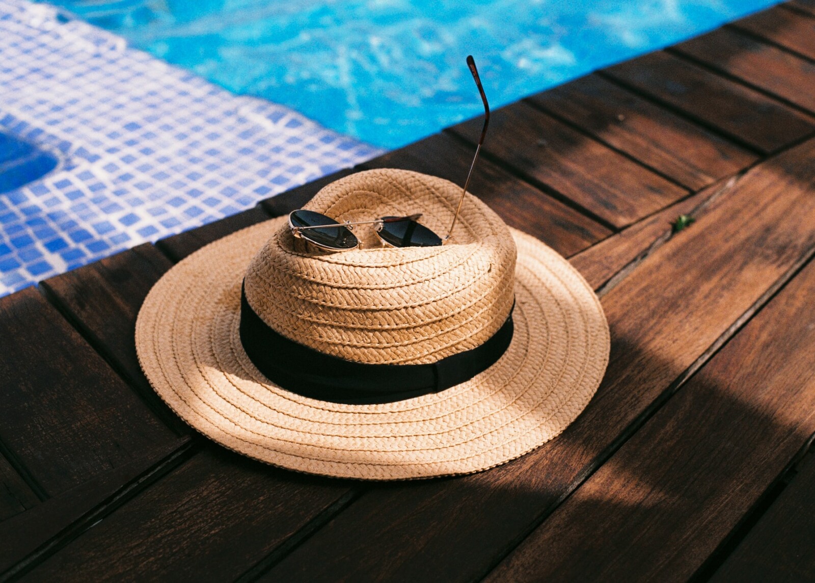 The Ultimate Straw Hat Guide - What Is A straw Hat?